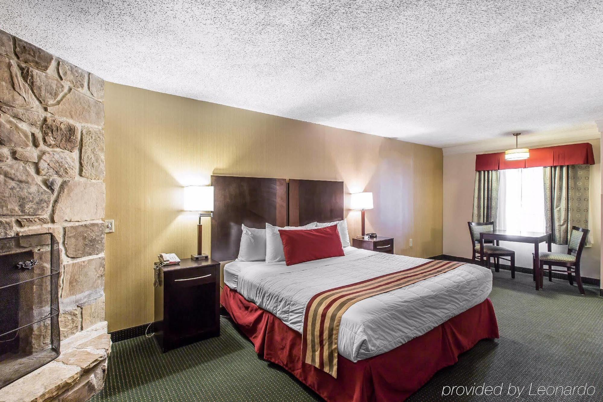 Black Bear Inn & Suites Gatlinburg Buitenkant foto